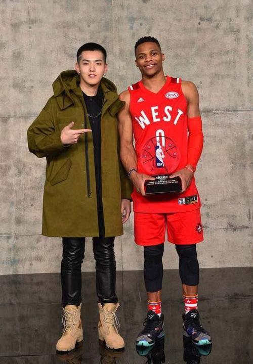 管家婆免费版和NBA球星剃发修行与nba球星理发